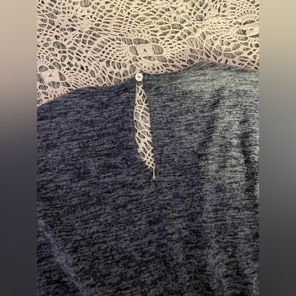 SKY and SPARROW Long sleeve Blue knot front shirt!💙 - Picture 7 of 13